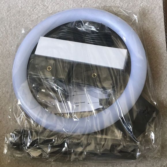 LED ring light 7” - Picture 3 of 3